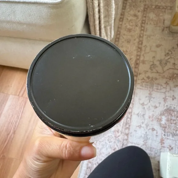 Bath & Bodyworks Honeysuckle Bouquet Candle - Picture 5 of 6